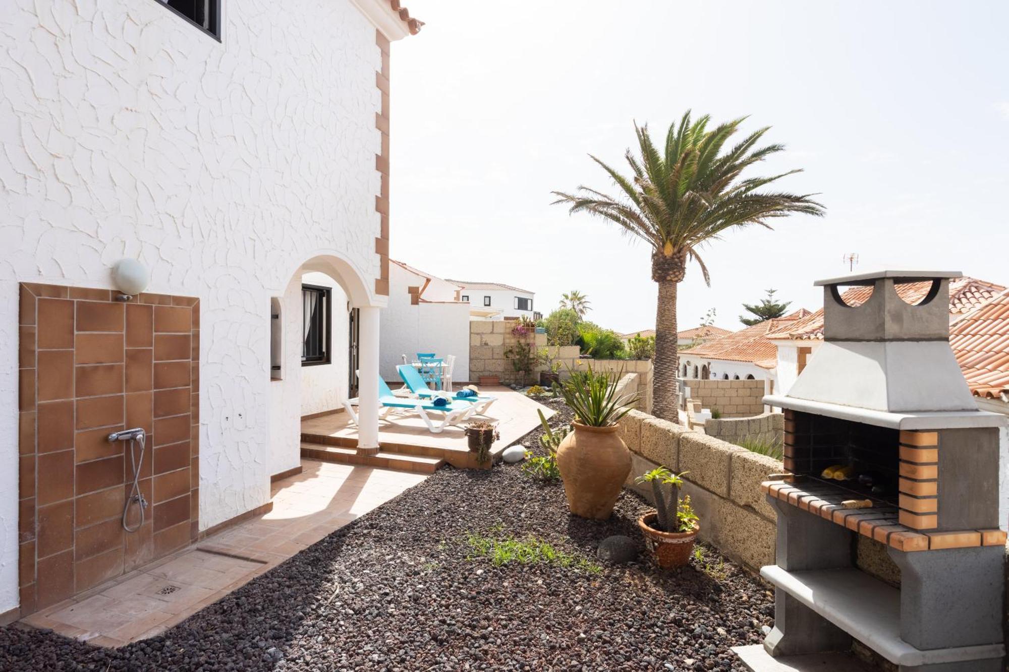 Casa Limon - Ocean View - Bbq - Garden - Terrace - Free Wifi - Child & Pet-Friendly - 2 Bedrooms - 6 People ポリス・デ・アボナ エクステリア 写真